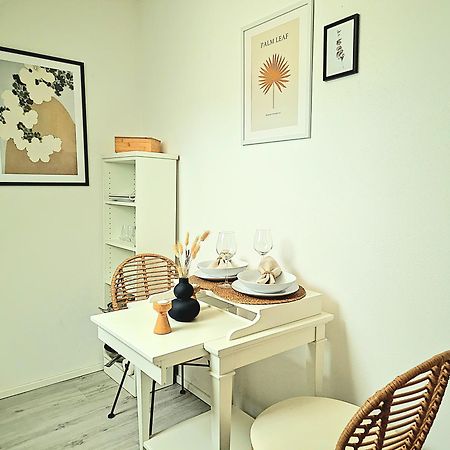 Homestay-Stylish, Zentral- Loft Apartment-Parking Ingolstadt Esterno foto