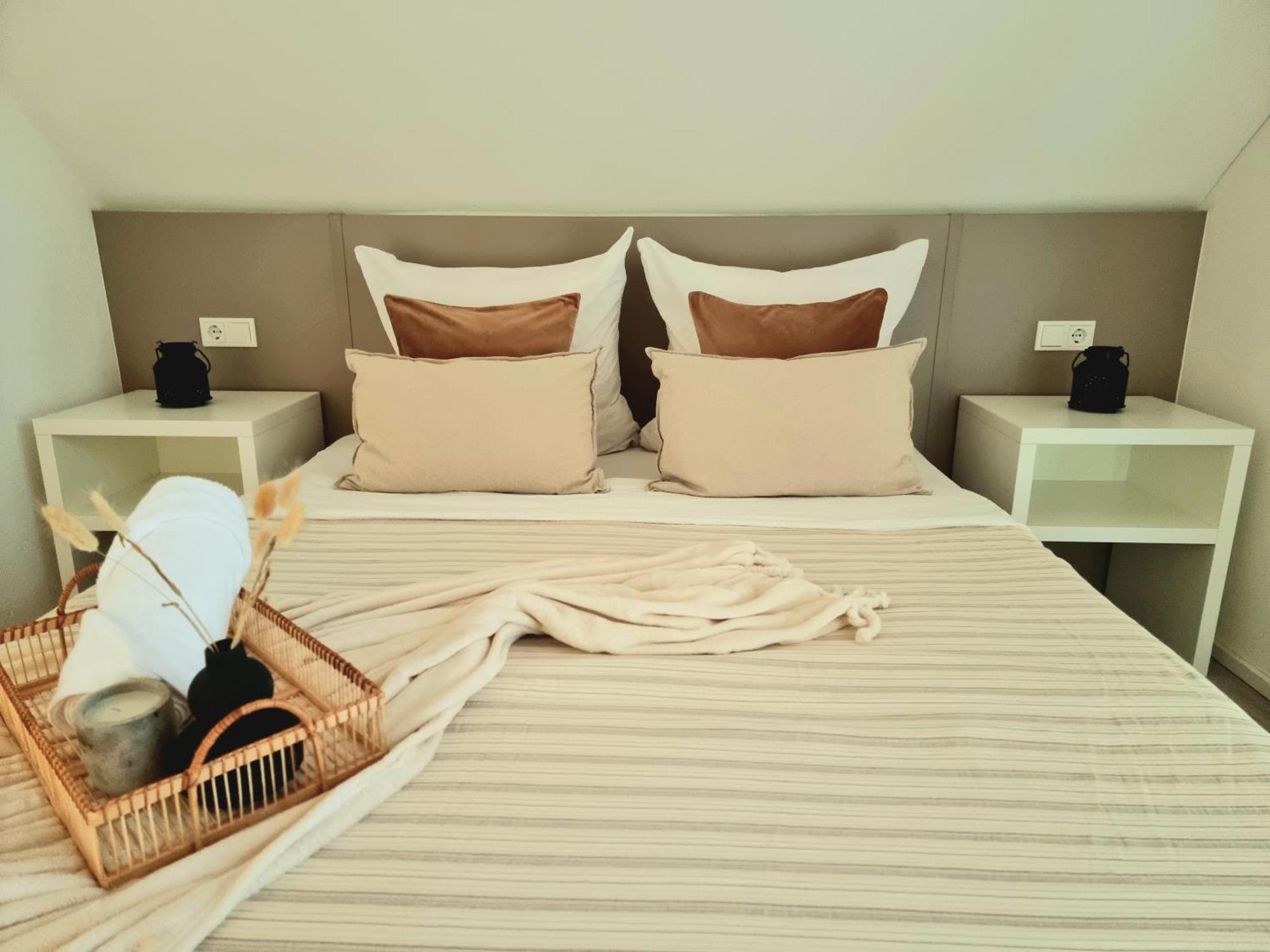 Homestay-Stylish, Zentral- Loft Apartment-Parking Ingolstadt Esterno foto